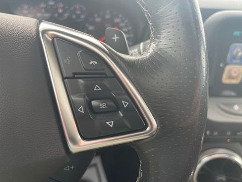 Used 2018 Chevrolet Camaro SS RWD image 19