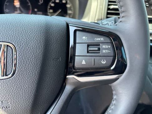 Used 2026 Honda Odyssey EX-L image 12