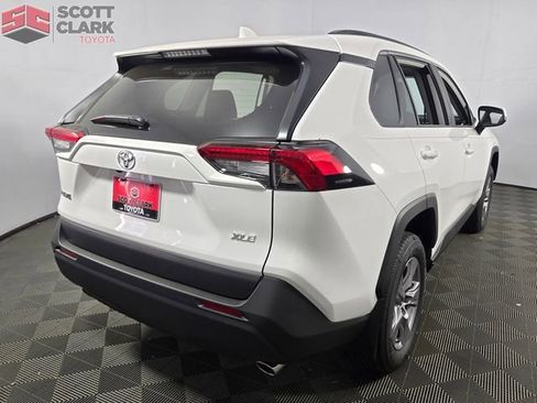 New 2025 Toyota RAV4 XLE image 7