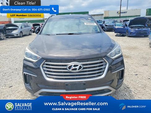 Used 2017 Hyundai Santa Fe SE w/ Cargo Package AWD/4WD image 7