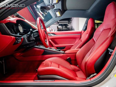 Used 2024 Porsche 911 Carrera S image 98