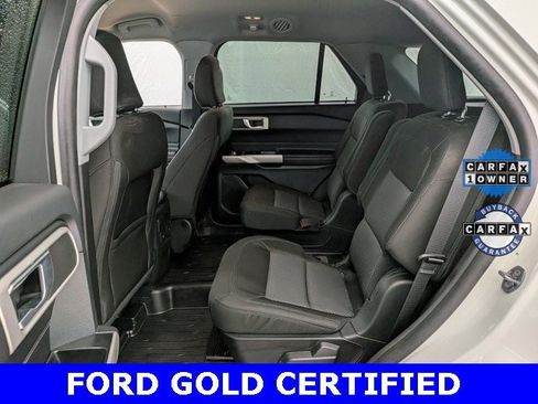 Certified 2023 Ford Explorer XLT w/ Class IV Trailer Tow Package image 16