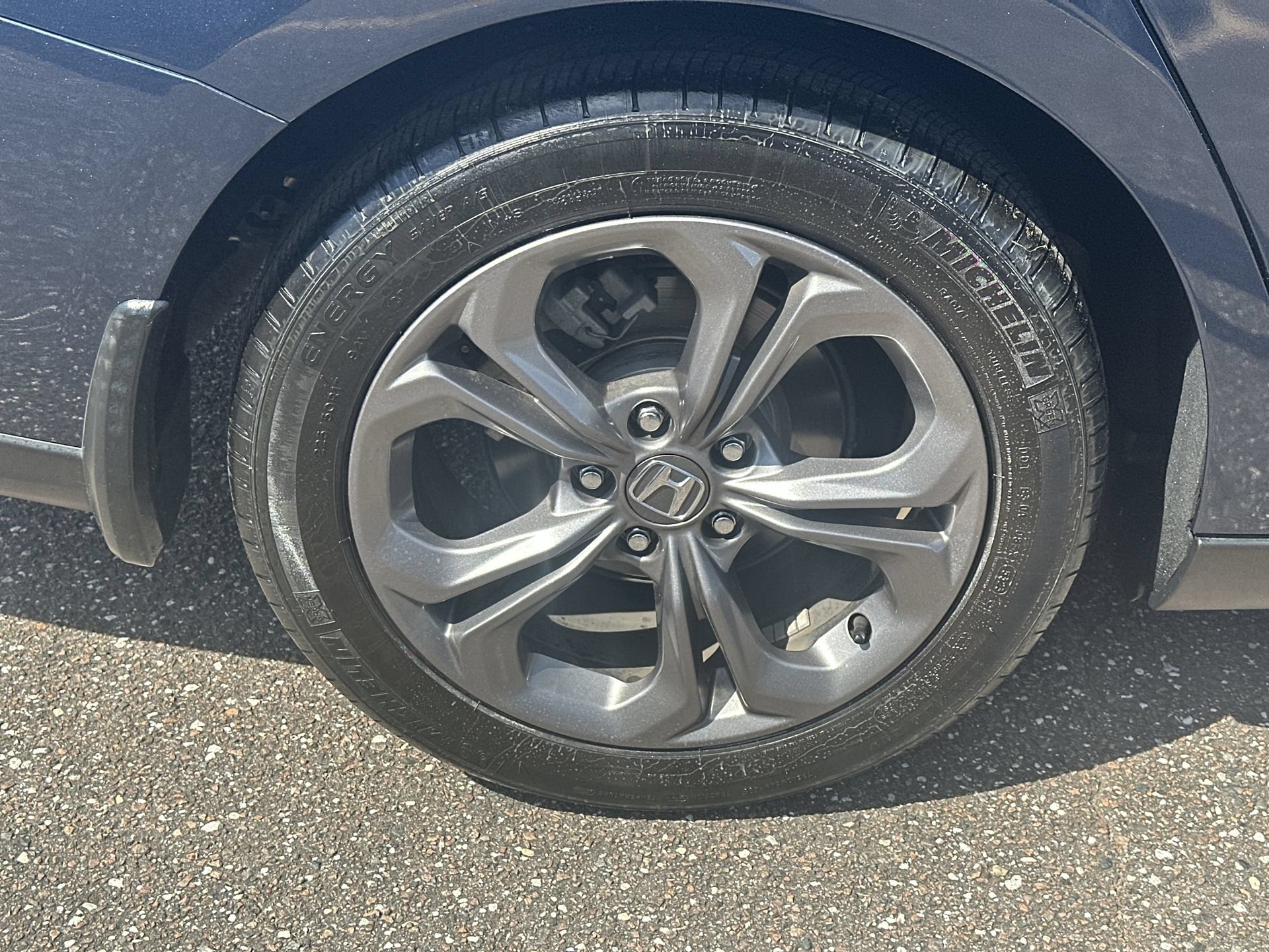 Used 2024 Honda Accord EX image 24