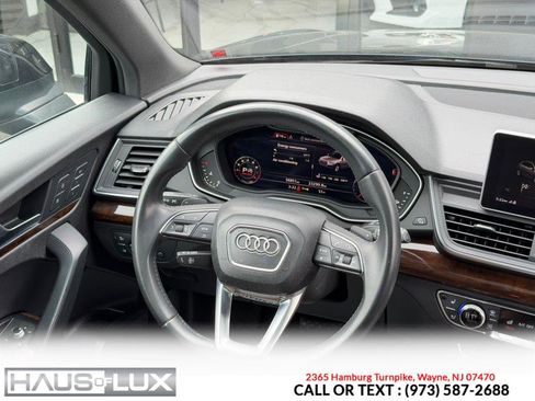 Used 2020 Audi Q5 2.0T Premium Plus w/ Premium Plus Package AWD/4WD image 35