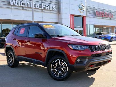 Used 2025 Jeep Compass Trailhawk
