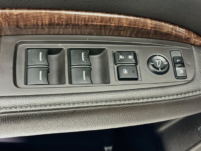 Used 2017 Acura MDX SH-AWD image 20