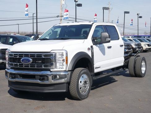 New 2025 Ford F550 XLT w/ XLT Value Package image 5