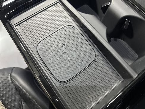 Used 2025 Hyundai Tucson Limited image 24