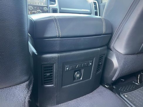 Used 2017 RAM 3500 Laramie Longhorn AWD/4WD image 20
