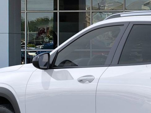 New 2026 Chevrolet Trax ACTIV w/ Driver Confidence Package image 12