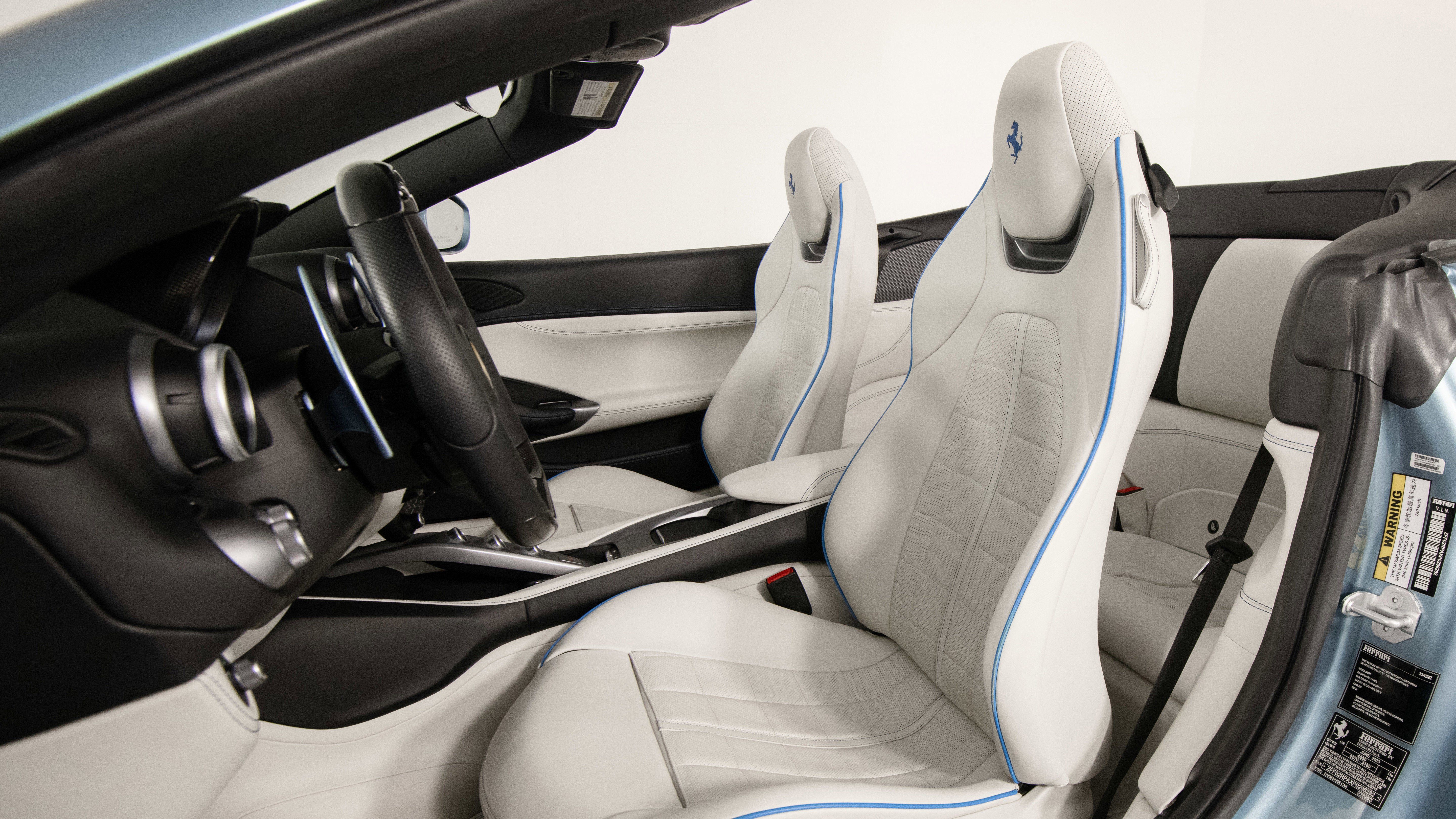 Certified 2023 Ferrari Portofino M RWD image 19