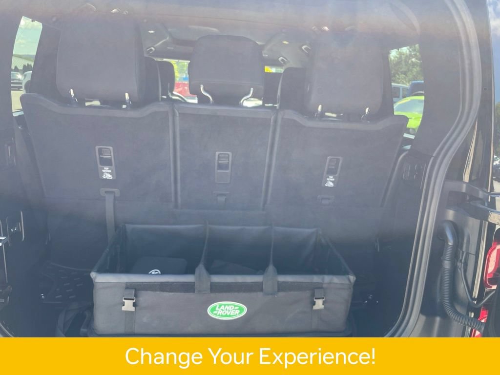 Used 2023 Land Rover Defender 130 SE AWD/4WD image 43