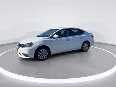 Used 2016 Nissan Sentra SV image 5