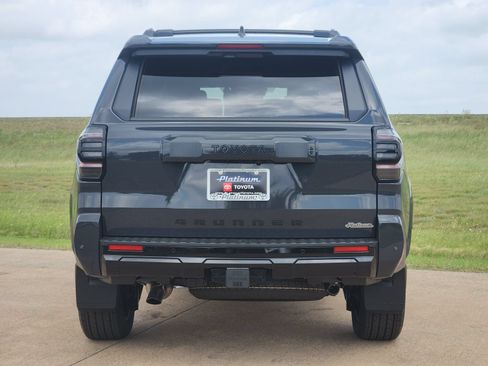 New 2026 Toyota 4Runner TRD Sport AWD/4WD image 8