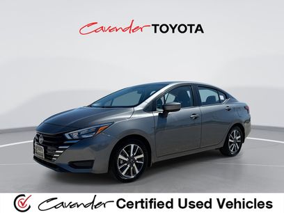 Used 2025 Nissan Versa SV w/ Trunk Package