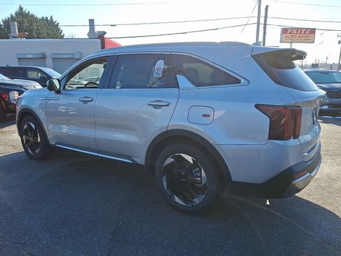 New 2025 Kia Sorento SX Prestige image 6