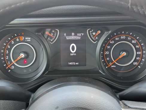 Used 2025 Jeep Gladiator Sport AWD/4WD image 22