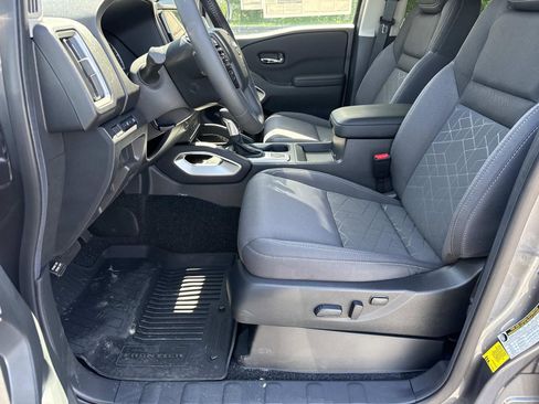New 2026 Nissan Frontier SV w/ All-Weather Content Package AWD/4WD image 29
