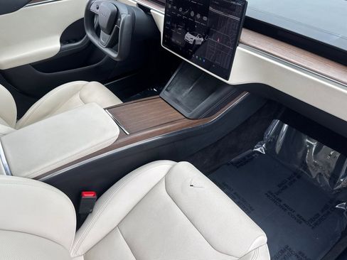 Used 2023 Tesla Model S Standard Range AWD/4WD image 32