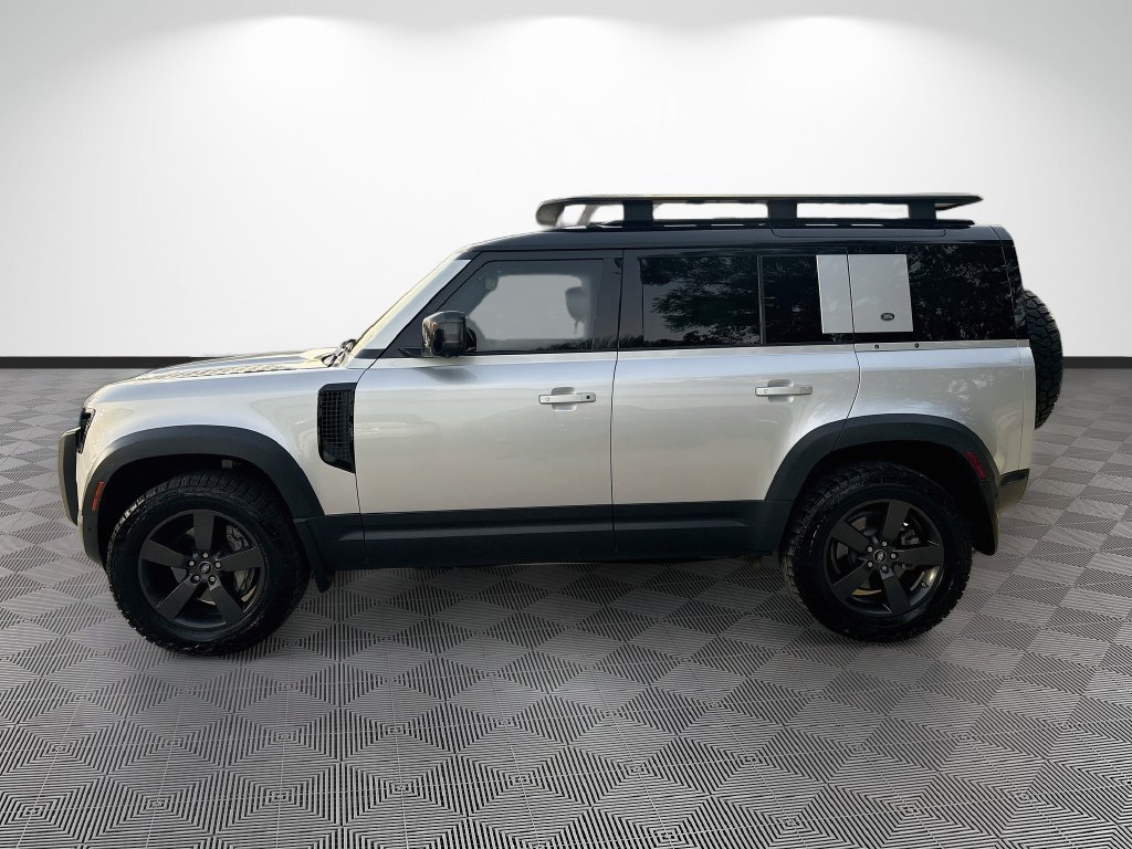 Used 2020 Land Rover Defender 110 First Edition AWD/4WD image 5