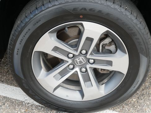 Used 2024 Honda Pilot EX-L image 15
