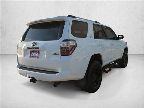 Certified 2022 Toyota 4Runner SR5 Premium w/ Moonroof Package AWD/4WD image 5