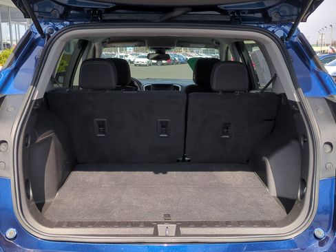 Certified 2022 GMC Terrain SLE w/ Driver Convenience Package image 26