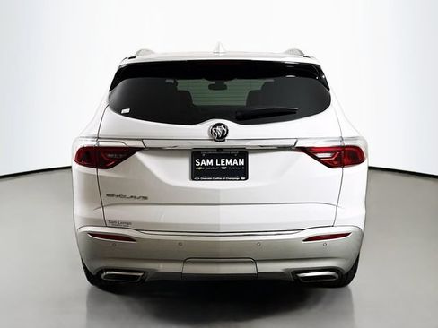 Used 2023 Buick Enclave Essence FWD image 6