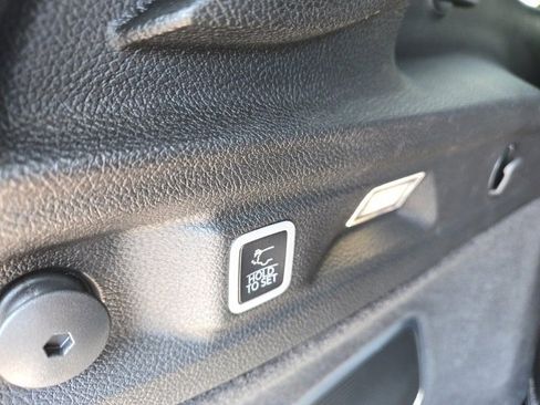 Used 2024 Jeep Grand Cherokee L Overland w/ Advanced Protech Group III image 8