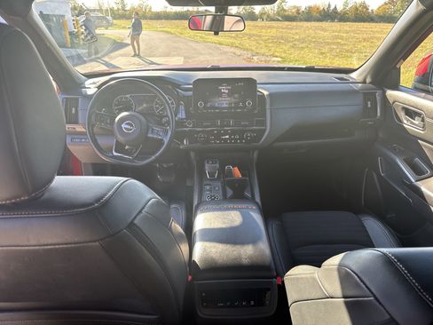 Used 2023 Nissan Pathfinder Rock Creek image 21