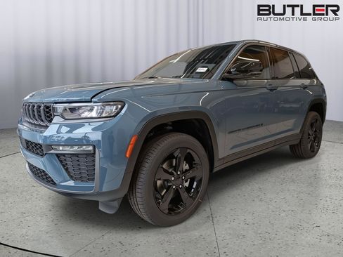 New 2026 Jeep Grand Cherokee Limited RWD image 1