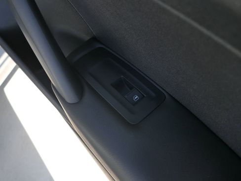 Used 2015 Volkswagen Passat 1.8T Limited Edition image 23