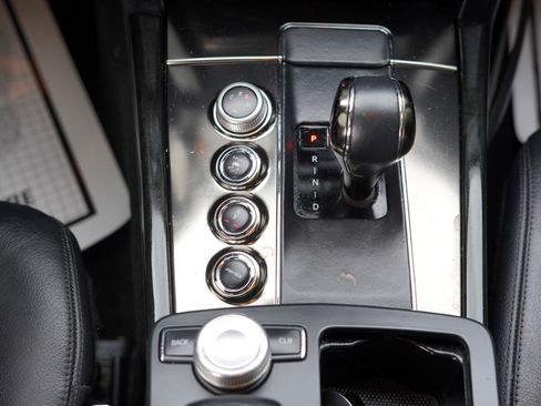 Used 2010 Mercedes-Benz E 63 AMG Sedan image 15