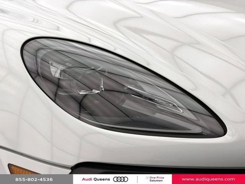 Used 2023 Porsche Macan GTS AWD/4WD image 9