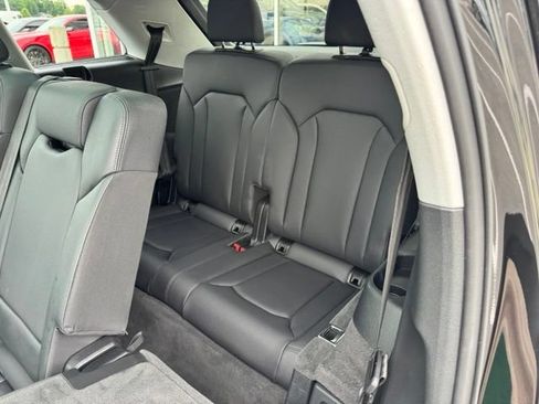 Certified 2023 Audi Q7 3.0T Premium Plus w/ Premium Plus Package AWD/4WD image 37