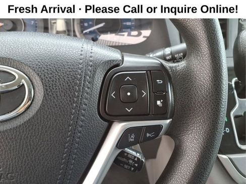 Used 2020 Toyota Sienna L FWD image 17