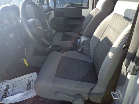 Used 2010 Jeep Wrangler Sport AWD/4WD image 8
