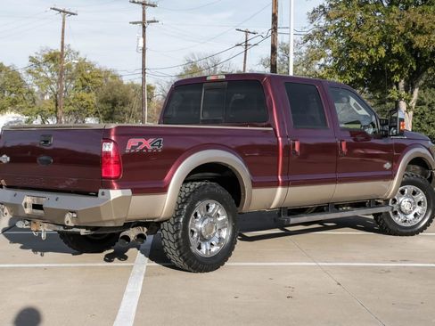 Used 2012 Ford F250 King Ranch w/ King Ranch w/Chrome Pkg image 9