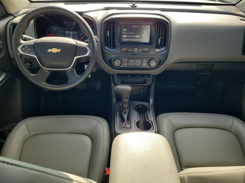 Used 2017 Chevrolet Colorado W/T w/ WT Convenience Package RWD image 11