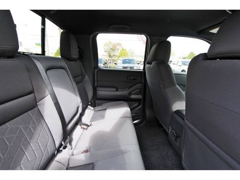 New 2026 Nissan Frontier SV w/ SV Convenience Package RWD image 9