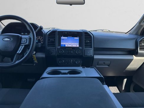 Used 2019 Ford F150 XL w/ Equipment Group 101A Mid AWD/4WD image 13