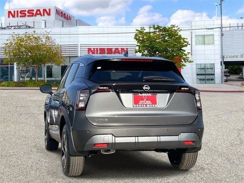 New 2026 Nissan Kicks SV image 3