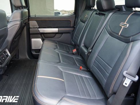 Used 2024 Ford F350 Platinum image 39