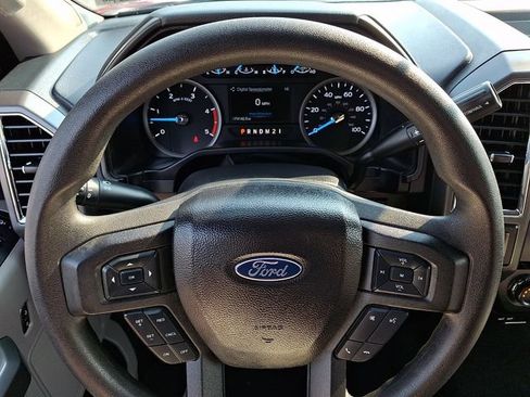 Used 2017 Ford F250 XLT w/ XLT Value Package AWD/4WD image 18