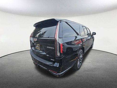 Certified 2021 Cadillac Escalade ESV Sport Platinum image 29