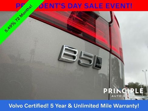 Certified 2025 Volvo V60 B5 Cross Country Plus image 14