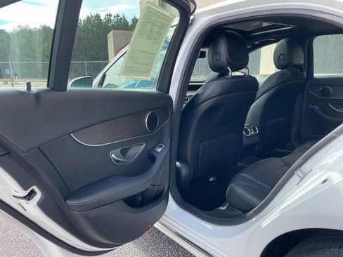 Used 2019 Mercedes-Benz C 300 4MATIC Sedan w/ Premium Package image 16
