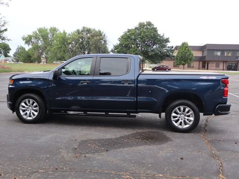 Used 2021 Chevrolet Silverado 1500 Custom AWD/4WD image 9
