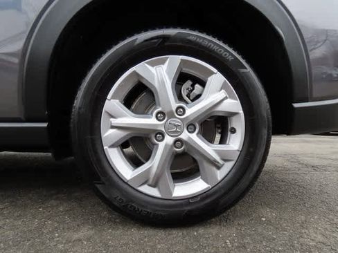 Used 2023 Honda HR-V LX image 9