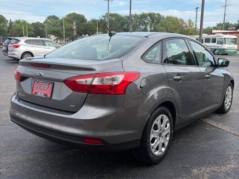 Used 2012 Ford Focus SE FWD image 5